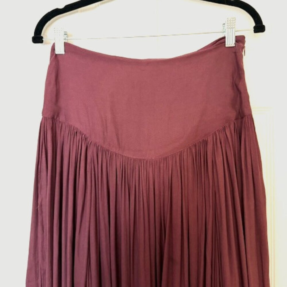 Savannah Pleated Maxi Skirt - Picture 3 of 5